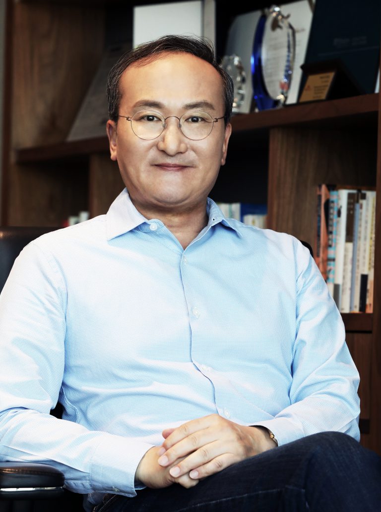 CEO Seok hee Lee 1 SK Hynix Newsroom ceo-seok-hee-lee-1-sk-hynix-newsroom