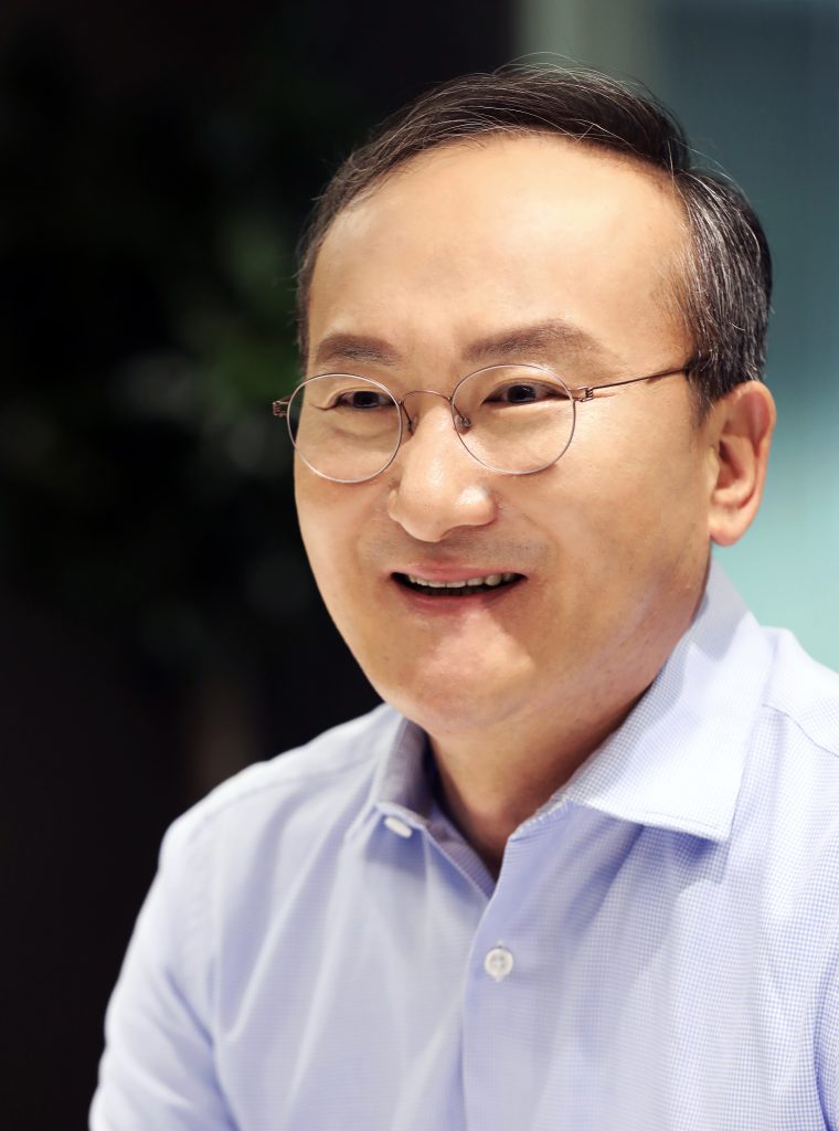 CEO Seok hee Lee 13 SK Hynix Newsroom ceo-seok-hee-lee-13-sk-hynix-newsroom