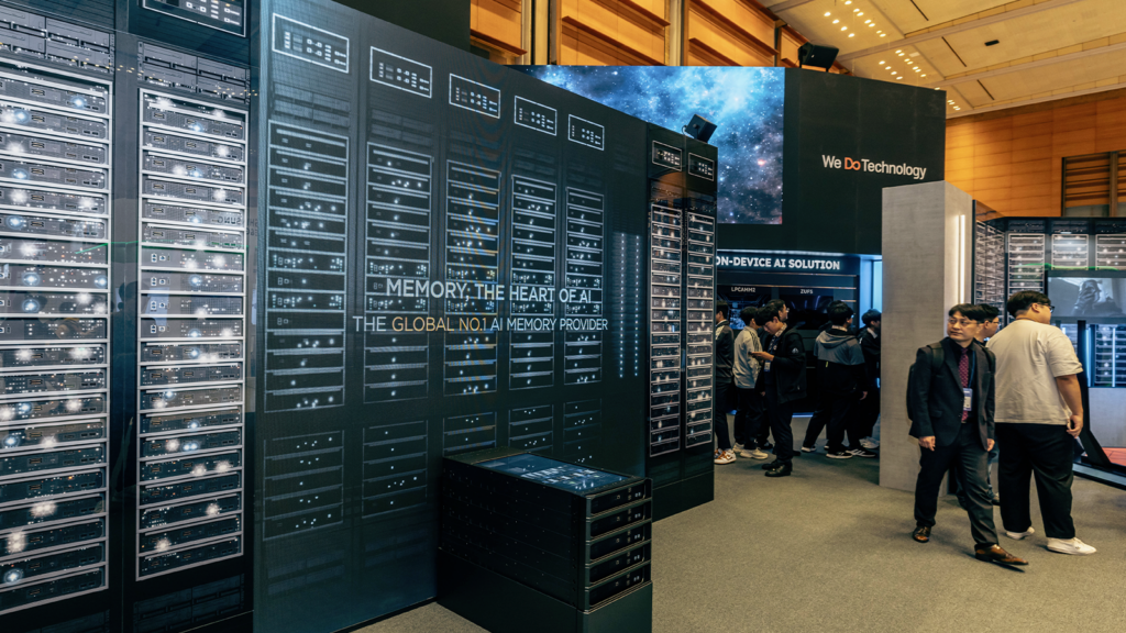 A simulation of virtual GPUs powered by HBM3E