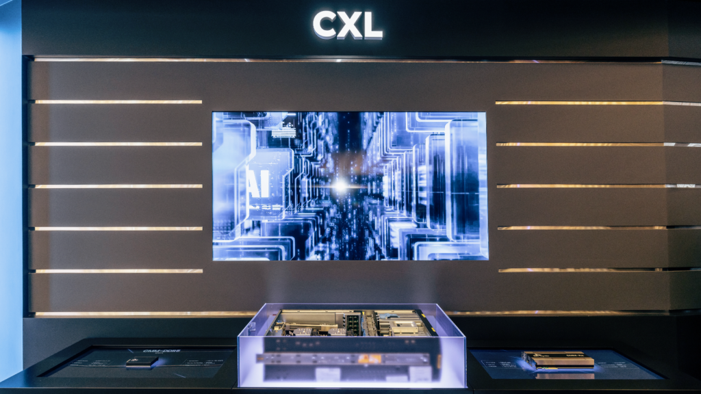 CMM-DDR5 and CMM-Ax on display in the CXL zone