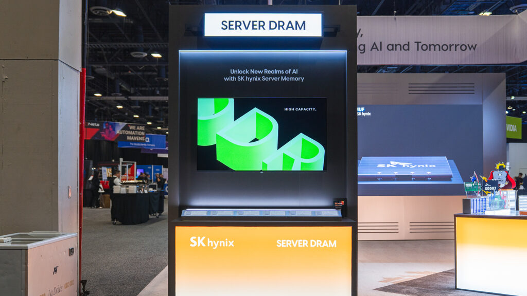 The server DRAM section featured a range of DDR5-based server modules
