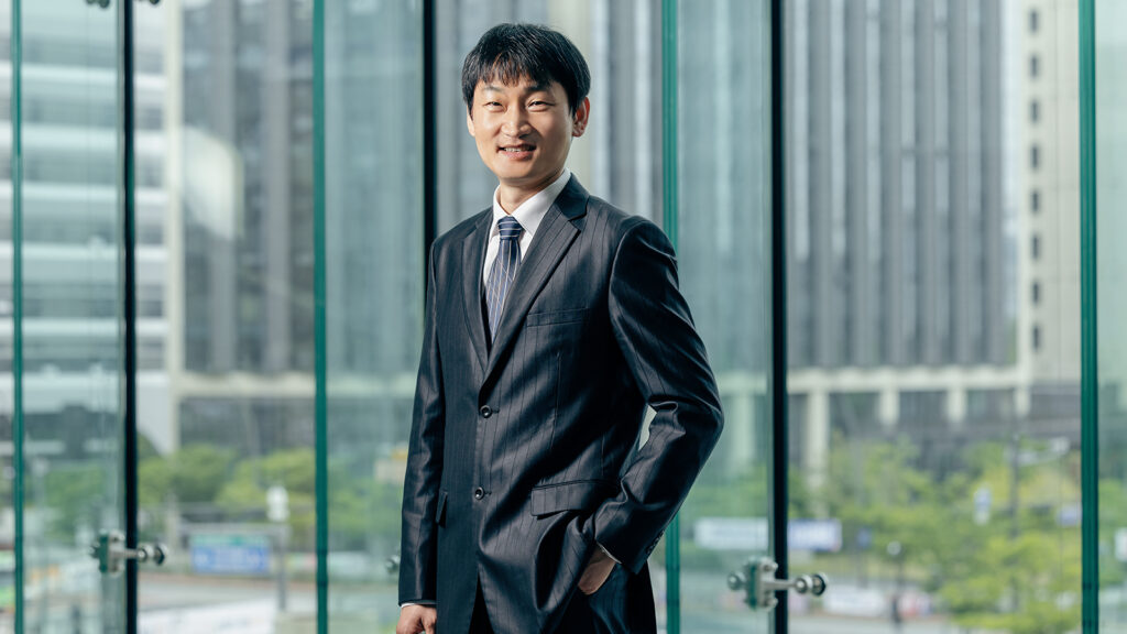 Song expressed his satisfaction for the more than 300 patents he has filed and registered