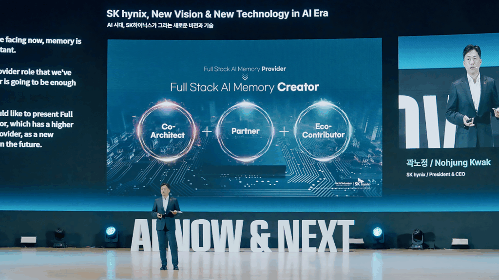 SK hynix CEO Kwak Noh-Jung delivering a keynote speech at the summit