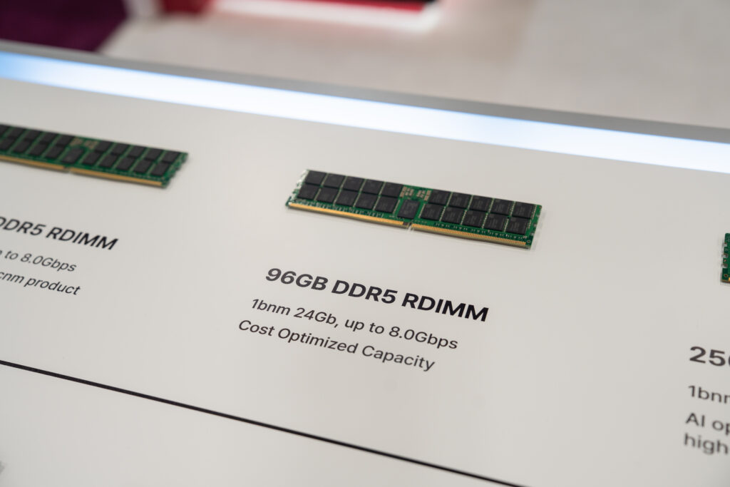 A range of advanced DDR5-based server DRAM modules