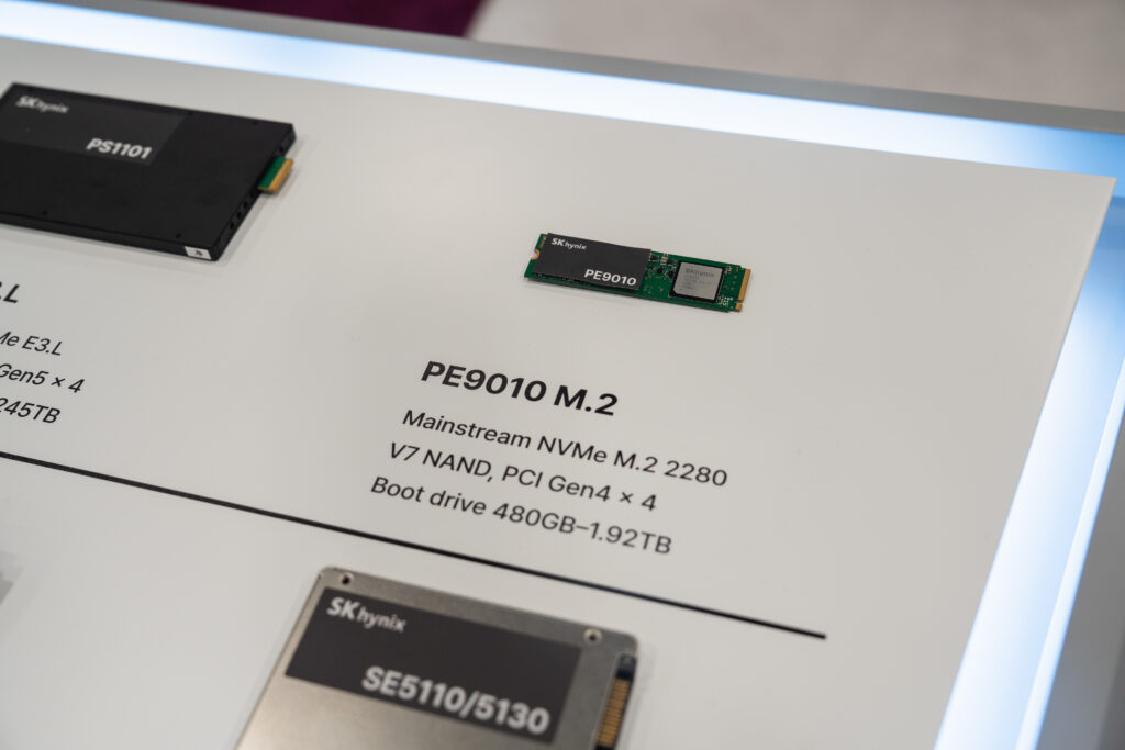 High-performance eSSD products offering large capacity